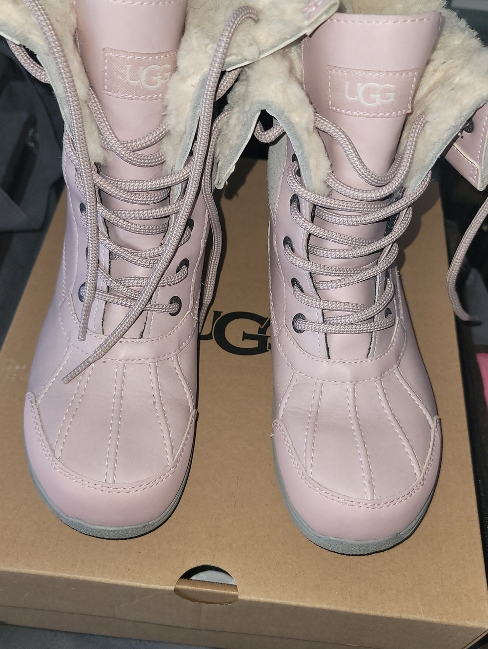 UGG Girl's Pink Lace-Up Winter Boots